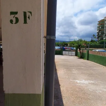 Apartment Copacabana Solo Familias 3 *